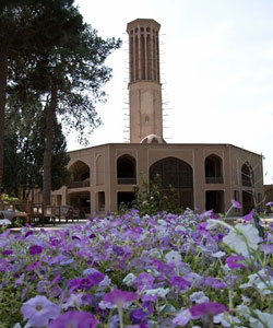 زمردهای یزد